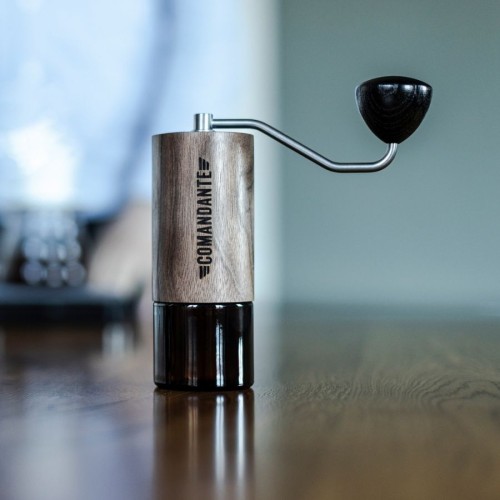 Comandante C40 MK4 Nitro-Blade Virginia Walnut| CoffeeLove