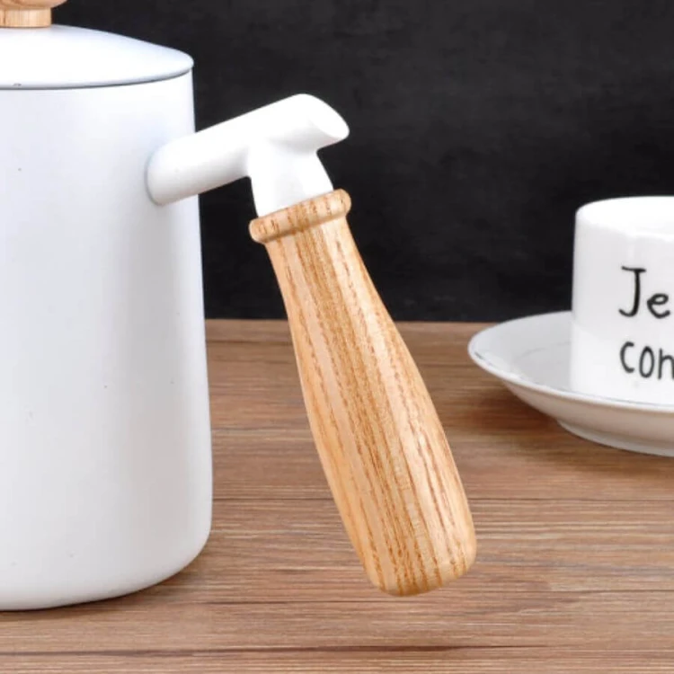 Barista Space White Kettle czajnik 600 ml | CoffeeLove