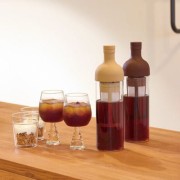 Hario Filter-In Coffee Bottle Cold Brew Coffee Butelka z filtrem 750 ml | CoffeeLove
