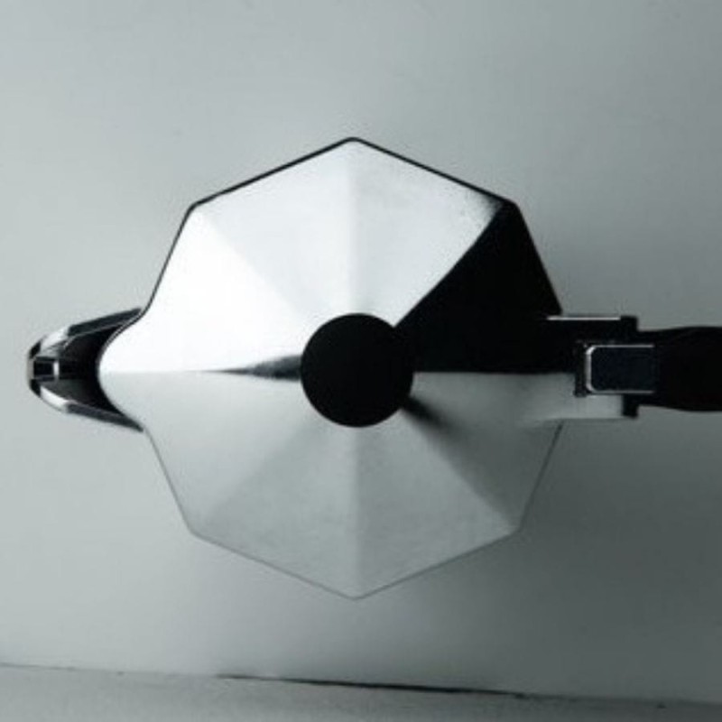 Bialetti Moka Express | CoffeeLove