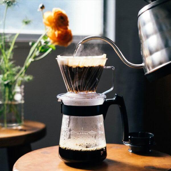 Hario Pegasus 02 Serwer | CoffeeLove