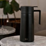 Hario Serwer Termiczny 800 ml czarny | CoffeeLove