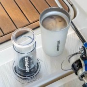 AeroPress Go Plus kremowy | CoffeeLove