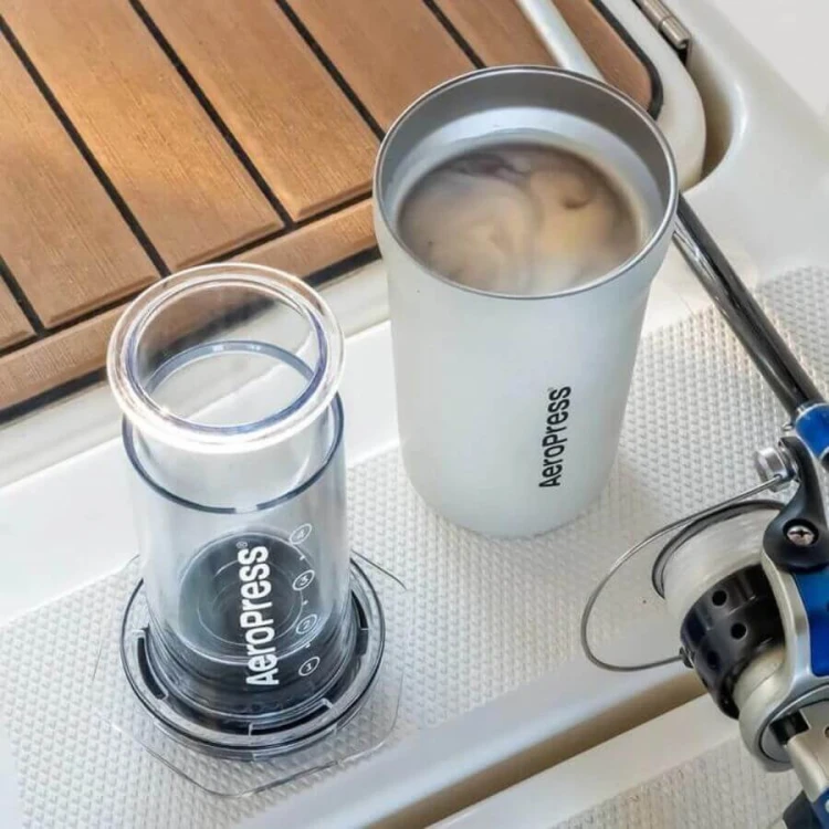 AeroPress Go Plus kremowy | CoffeeLove