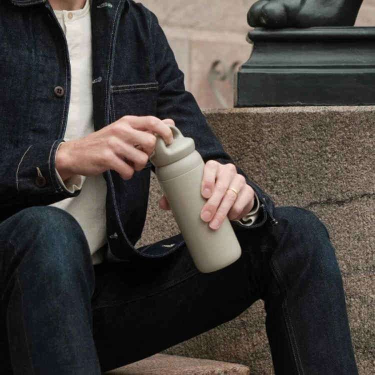 Kinto Day Off Tumbler sand beige 500 ml | CoffeeLove