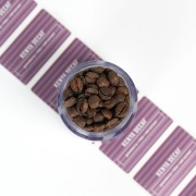 Roastains Kenia Decaf filtr 250 g | CoffeeLove