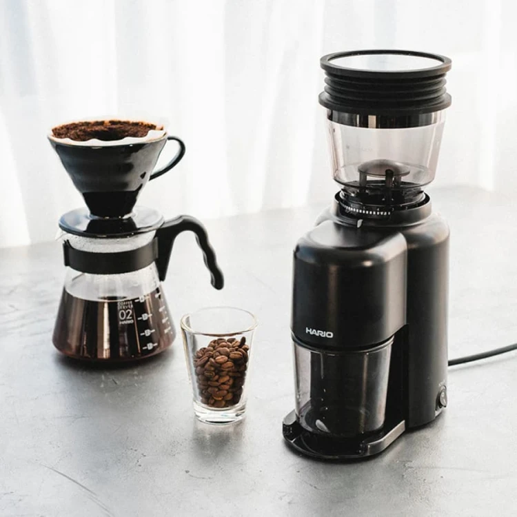 Hario Electric Coffee Grinder Compact N Black Młynek elektryczny | CoffeeLove