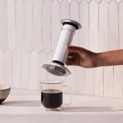 AeroPress Premium White | CoffeeLove