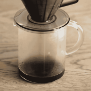 Kinto Dzbanek na kawę 300 ml | CoffeeLove