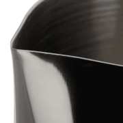 Fellow Eddy Steaming Pitcher 530 ml grafitowy | CoffeeLove