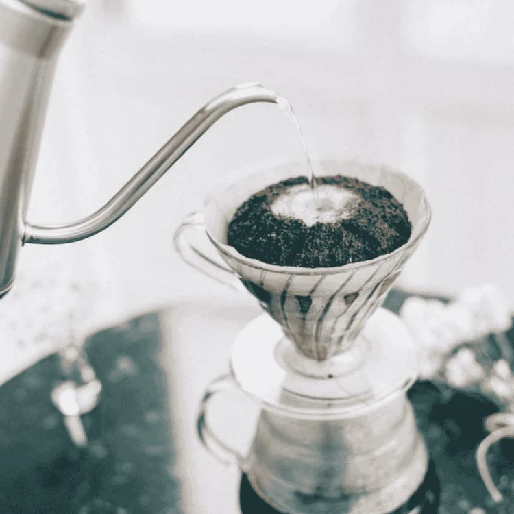 Hario dripper plastikowy clear V60-01 | CoffeeLove