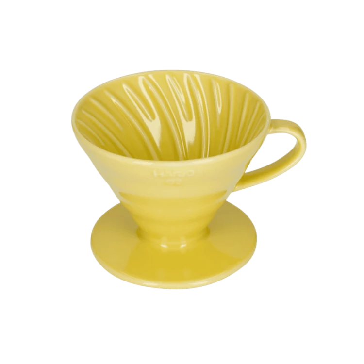 Hario V60-02 dripper ceramiczny żółty | CoffeeLove