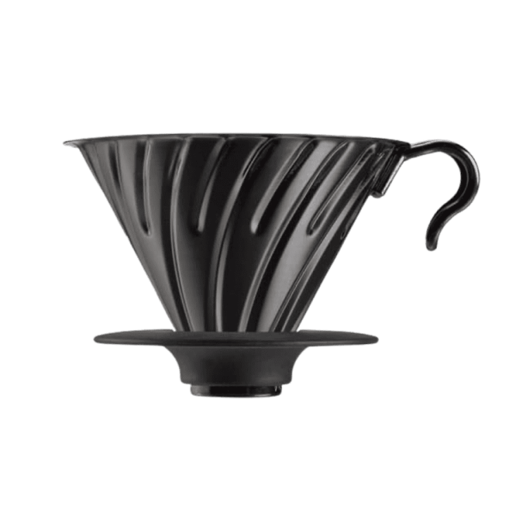 Hario V-60-02 dripper stalowy z silikonową podstawką czarny | CoffeeLove