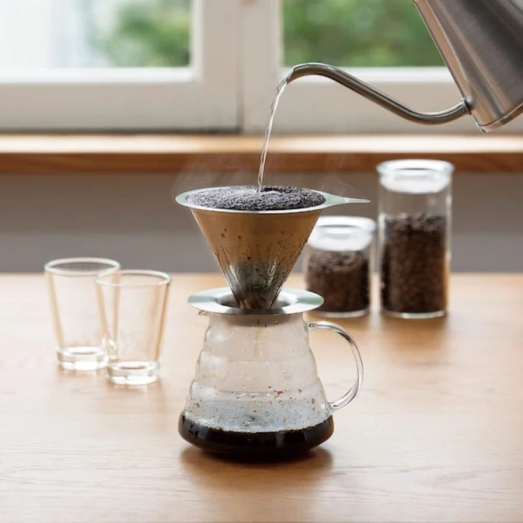 Hario Double Mesh Metal dripper V60-02 | CoffeeLove