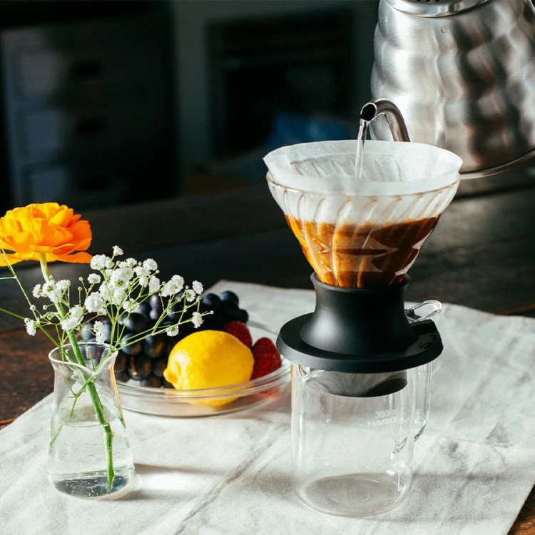 Hario Immersion Dripper Switch V60-02 | CoffeeLove