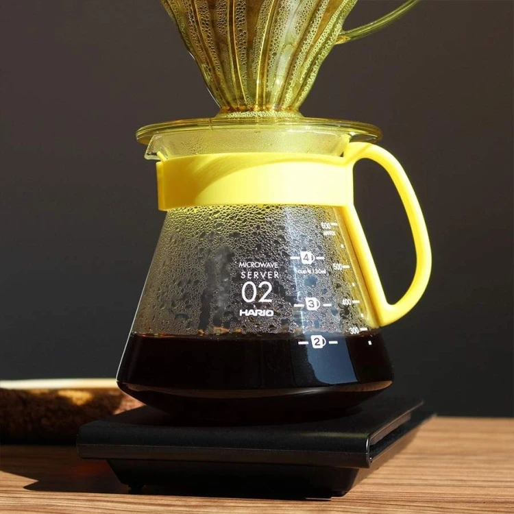 Hario V60 Dripper Server Set 02 Sunflower Yellow | CoffeeLove
