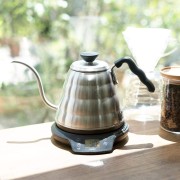 Hario V60 Buono Power Kettle 800 ml - elektryczny czajnik gooseneck z kontrolą temperatury | CoffeeLove