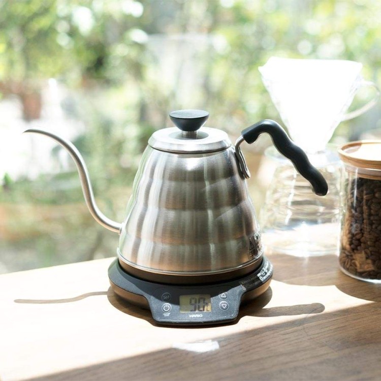 Hario V60 Buono Power Kettle 800 ml - elektryczny czajnik gooseneck z kontrolą temperatury | CoffeeLove