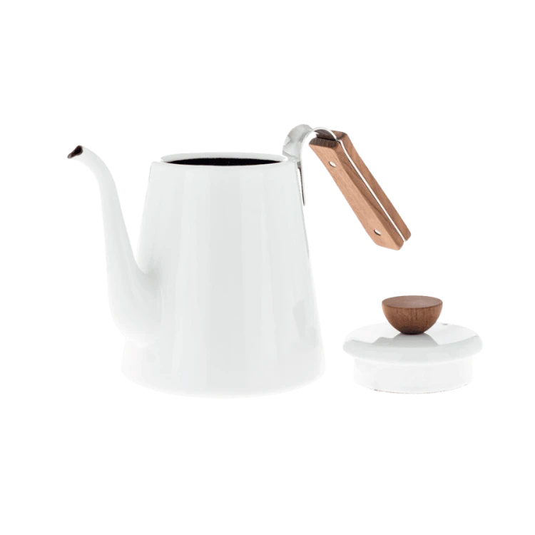 Hario Bona Coffee Enamel Drip Kettle 0,8l 1 | CoffeeLove