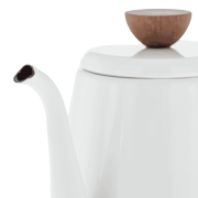 Hario Bona Coffee Enamel Drip Kettle 0,8l 1 | CoffeeLove