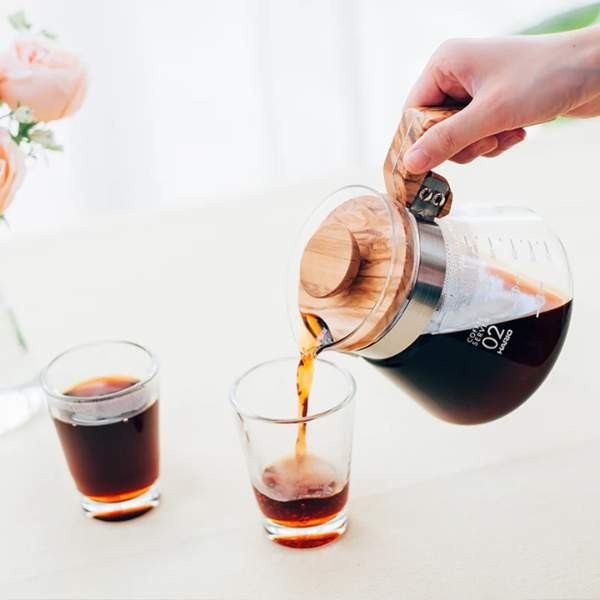 Hario Server Olive Wood 600 ml | CoffeeLove