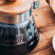 Hario Server Olive Wood 600 ml | CoffeeLove