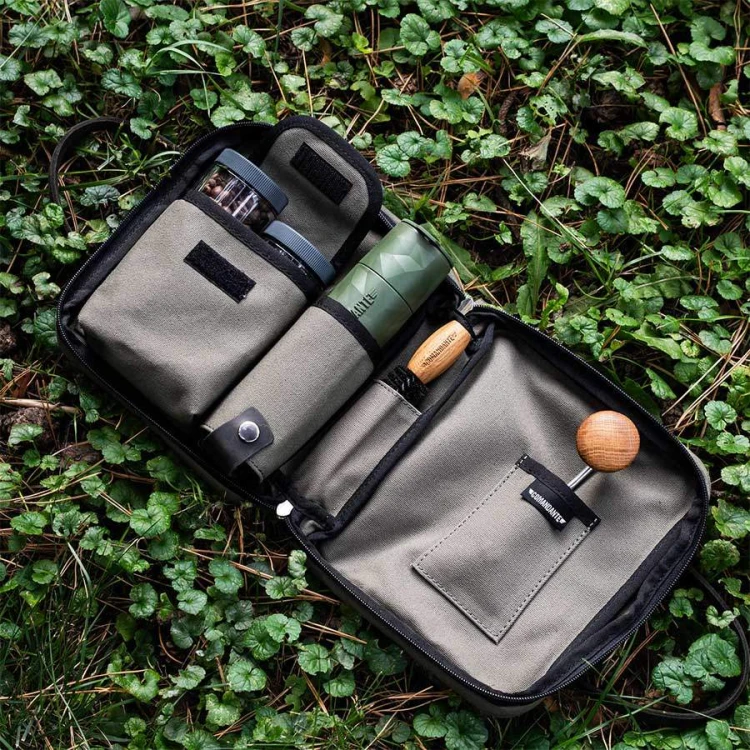 Comandante Travel Bag XL Forest | CoffeeLove