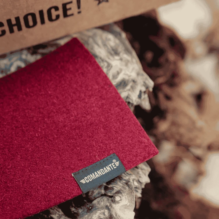Comandante C40 MK4 Nitro-Blade Vintage Oak Classic | CoffeeLove