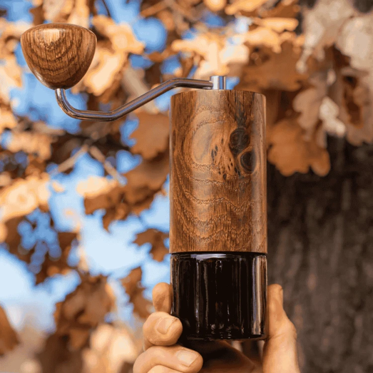 Comandante C40 MK4 Nitro-Blade Vintage Oak Royal | CoffeeLove