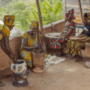 Nomad Coffee Rwanda Women's Crown 1 kg | CoffeeLove