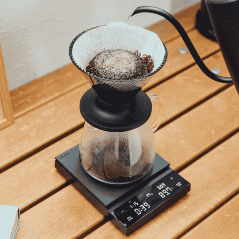 Hario V60-02 Dripper tritanowy NEO czarny | CoffeeLove