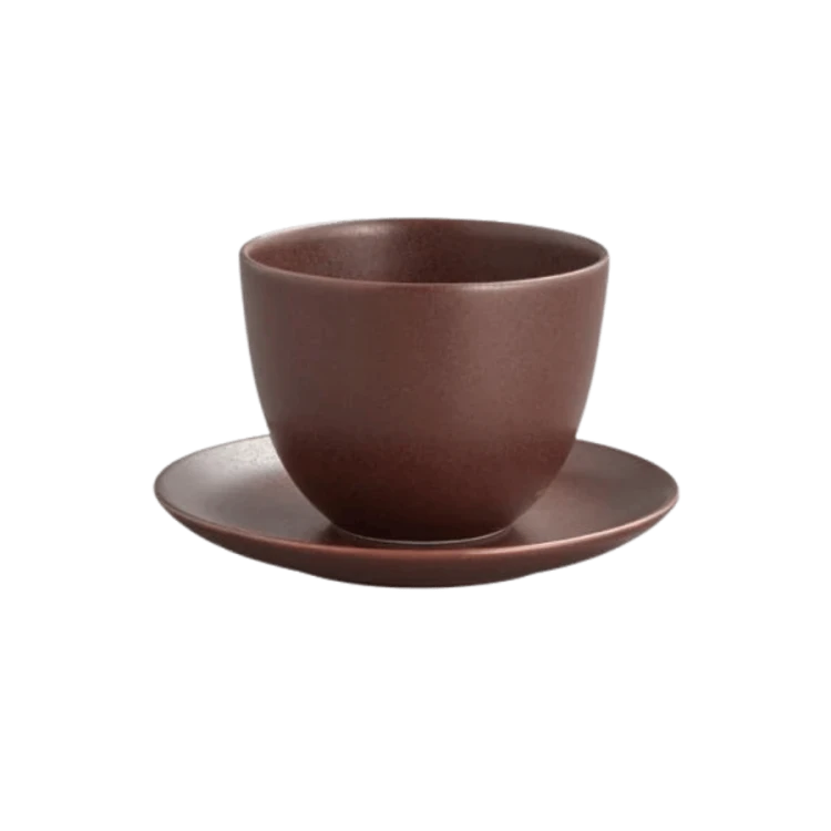 Kinto Pebble cup &amp; saucer 180 ml czarka ze spodkiem brązowa | CoffeeLove