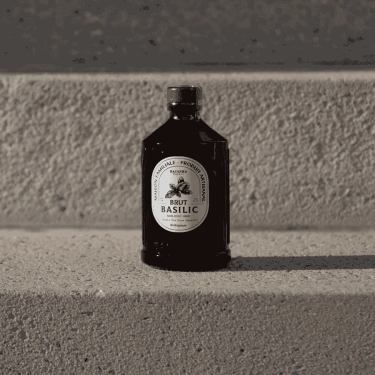 Bacanha syrop o smaku bazyliowym 400 ml | CoffeeLove