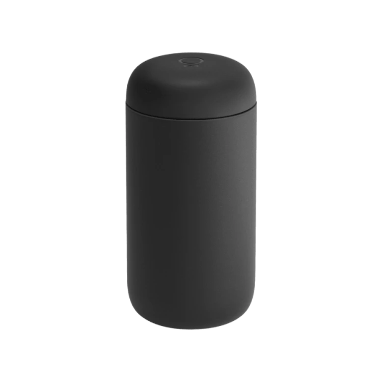 Fellow Carter Move Mug 355 ml czarny | CoffeeLove