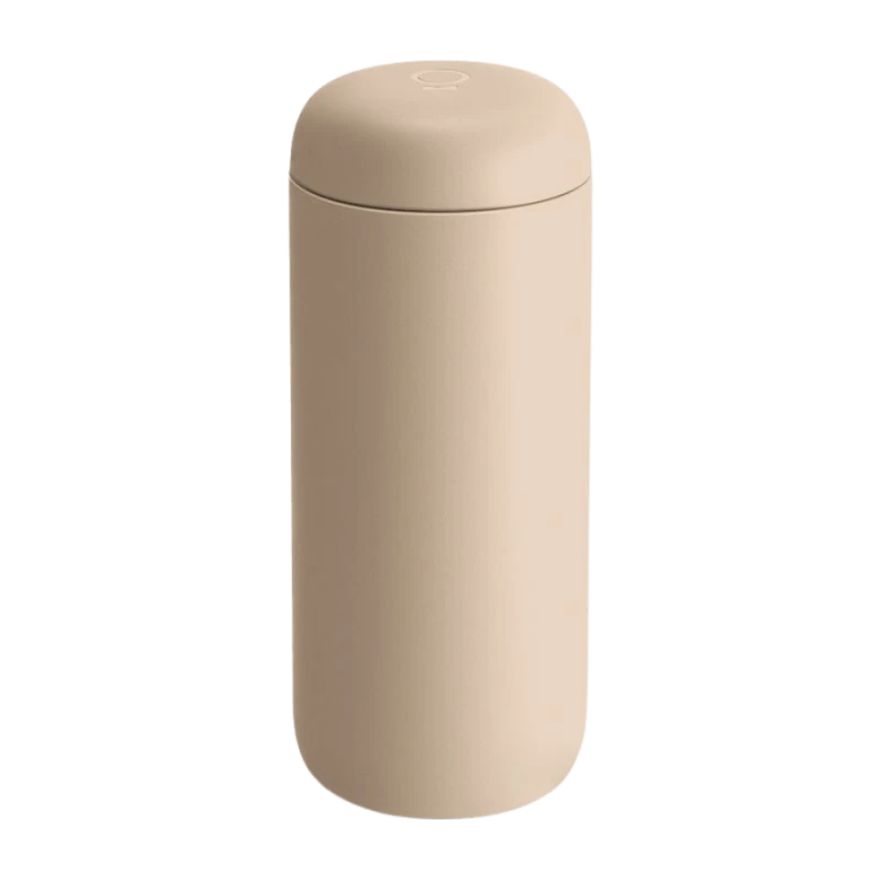 Fellow Carter Move Mug Sand Dune kubek termiczny 473 ml | CoffeeLove