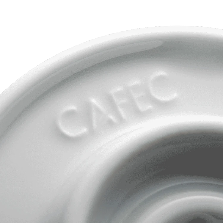 Cafec Arita Ware Flower Dripper Magnolia White 01 | CoffeeLove