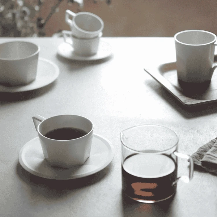 Kinto Oct coffee jug 300 ml | CoffeeLove