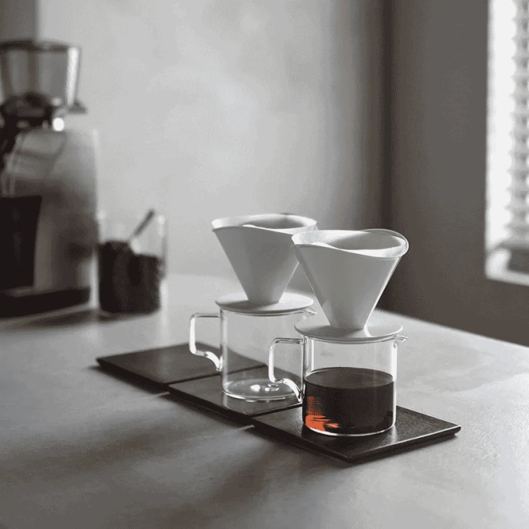 Kinto Oct coffee jug 300 ml | CoffeeLove