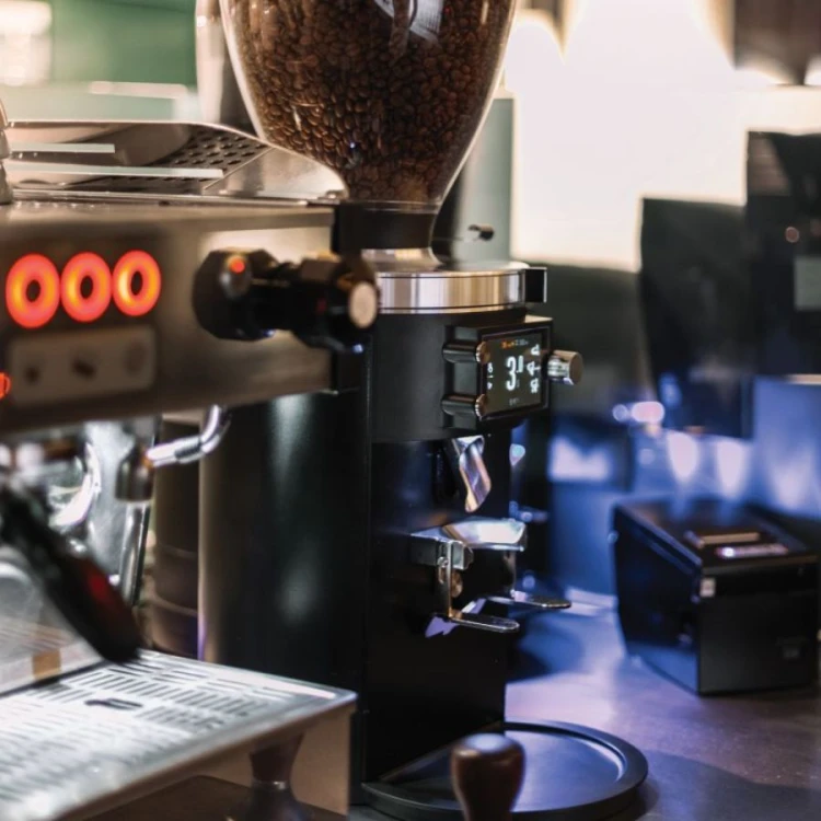 Mahlkönig Młynek automatyczny E80S Czarny | CoffeeLove