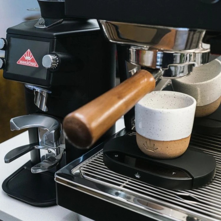 Mahlkönig Waga Sync Scale (Czarna) | CoffeeLove