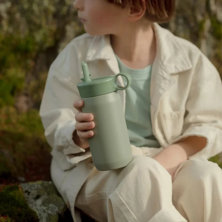 Kinto Play Tumbler zielony 300 ml | CoffeeLove