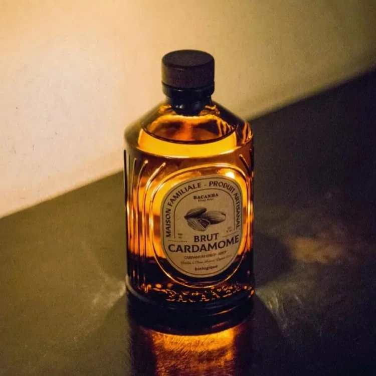 Bacanha syrop o smaku kardamonowym 400 ml | CoffeeLove