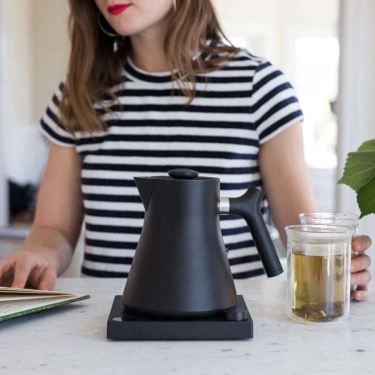 Fellow Corvo EKG 0,9 l Czajnik elektryczny czarny mat | CoffeeLove