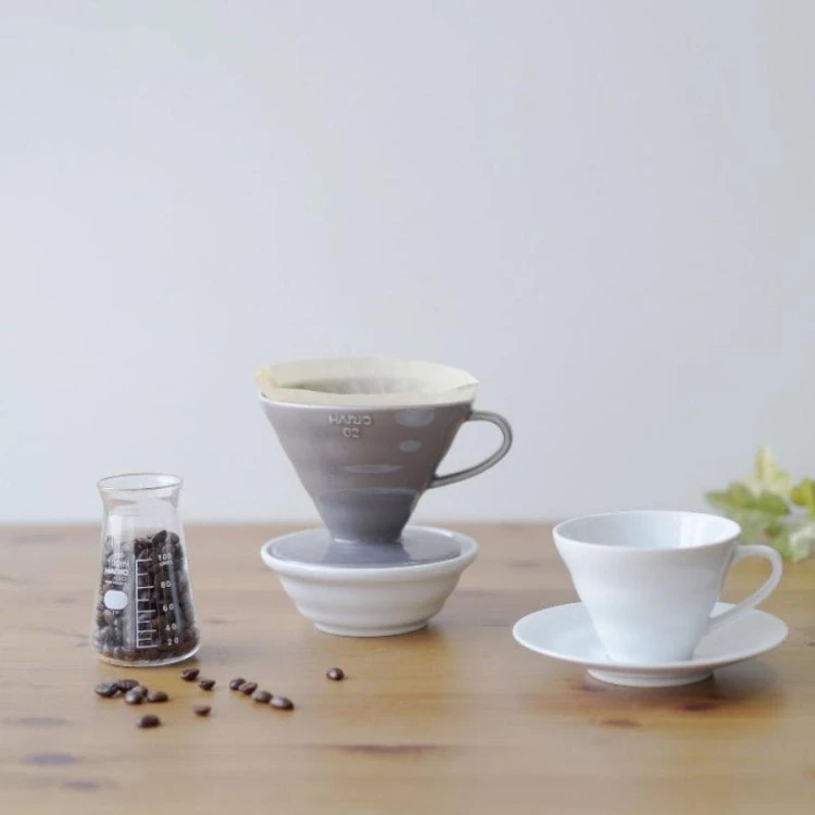 Hario dripper V60-02 szary | CoffeeLove