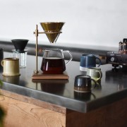 Kinto Slow Coffee Style Speciality Set z drewnianą stacją | CoffeeLove