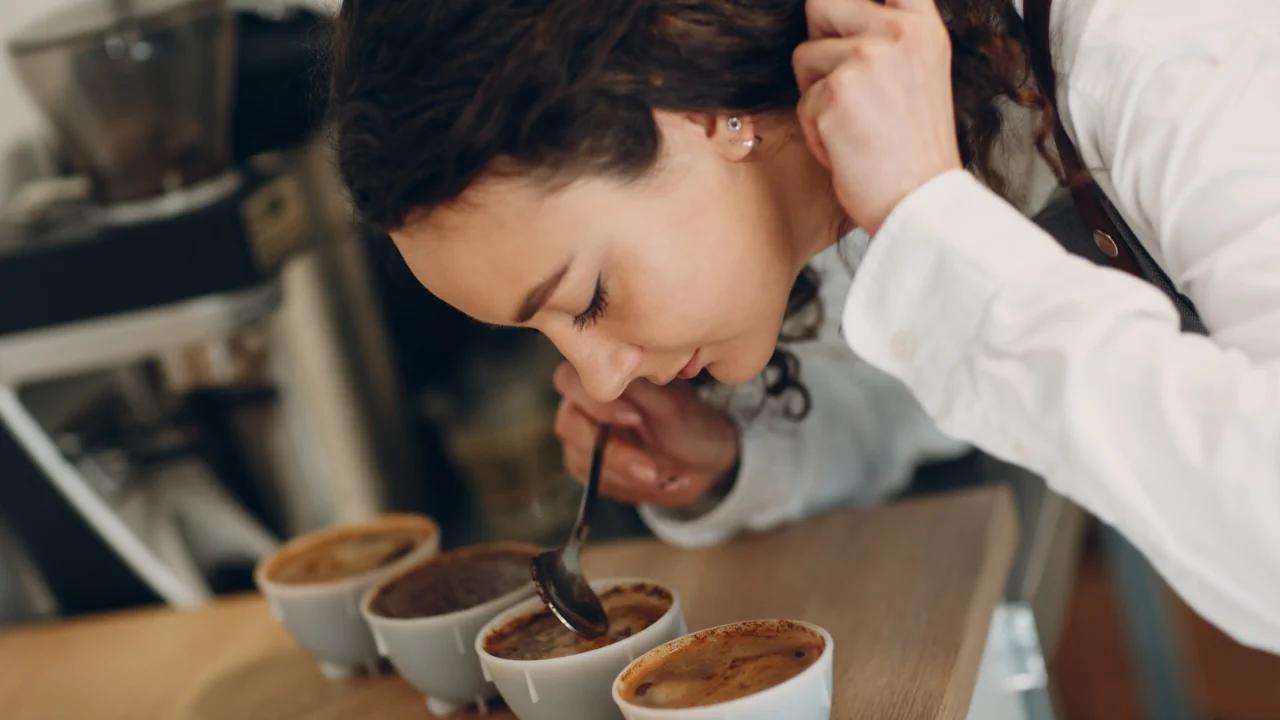 Czym wyróżnia się kawa speciality i dlaczego warto jej spróbować?